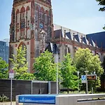 80 Sqm Flat With Terrace And 15min To Fair And 5min To Old Town Düsseldorf