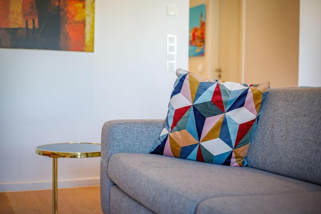 80 Sqm Flat With Terrace And 15min To Fair And 5min To Old Town Apartment Düsseldorf